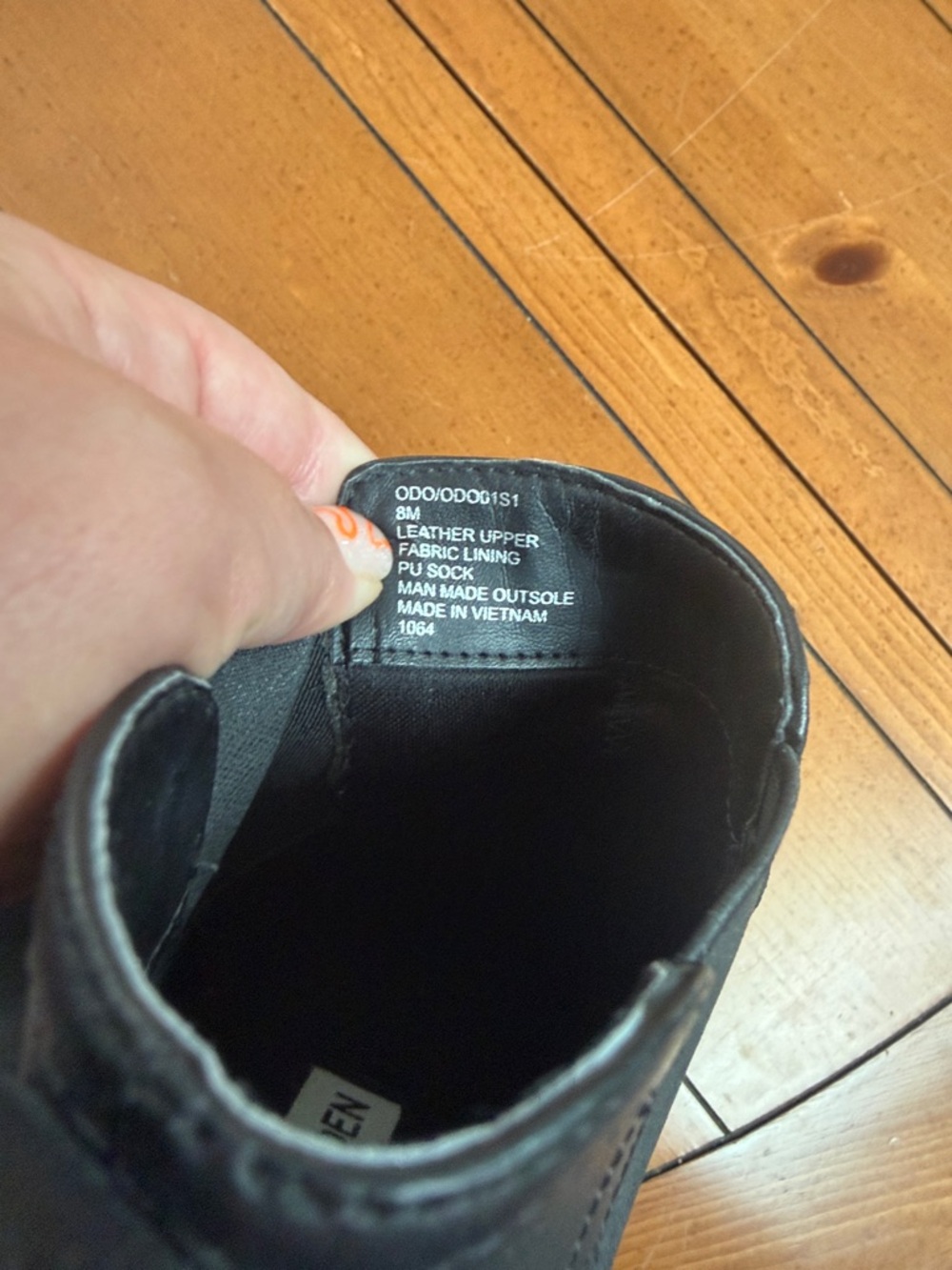 Steve Madden Black Pointed Toe Leather Ankle Booties - Picture 7 of 7